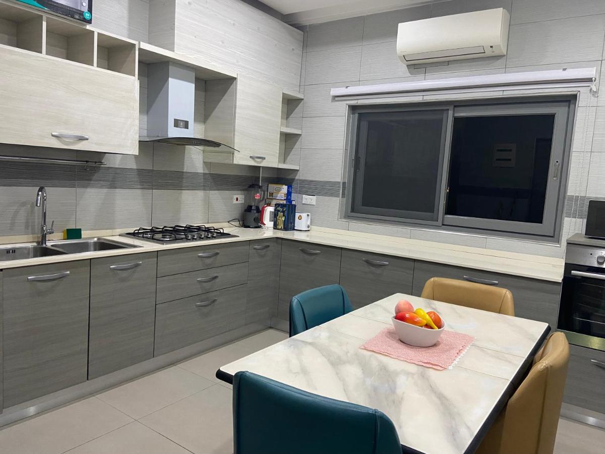 Queens View Apartment Akra Zewnętrze zdjęcie