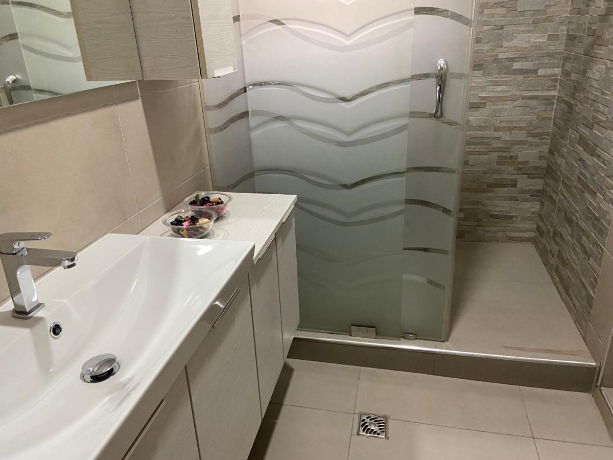 Queens View Apartment Akra Zewnętrze zdjęcie