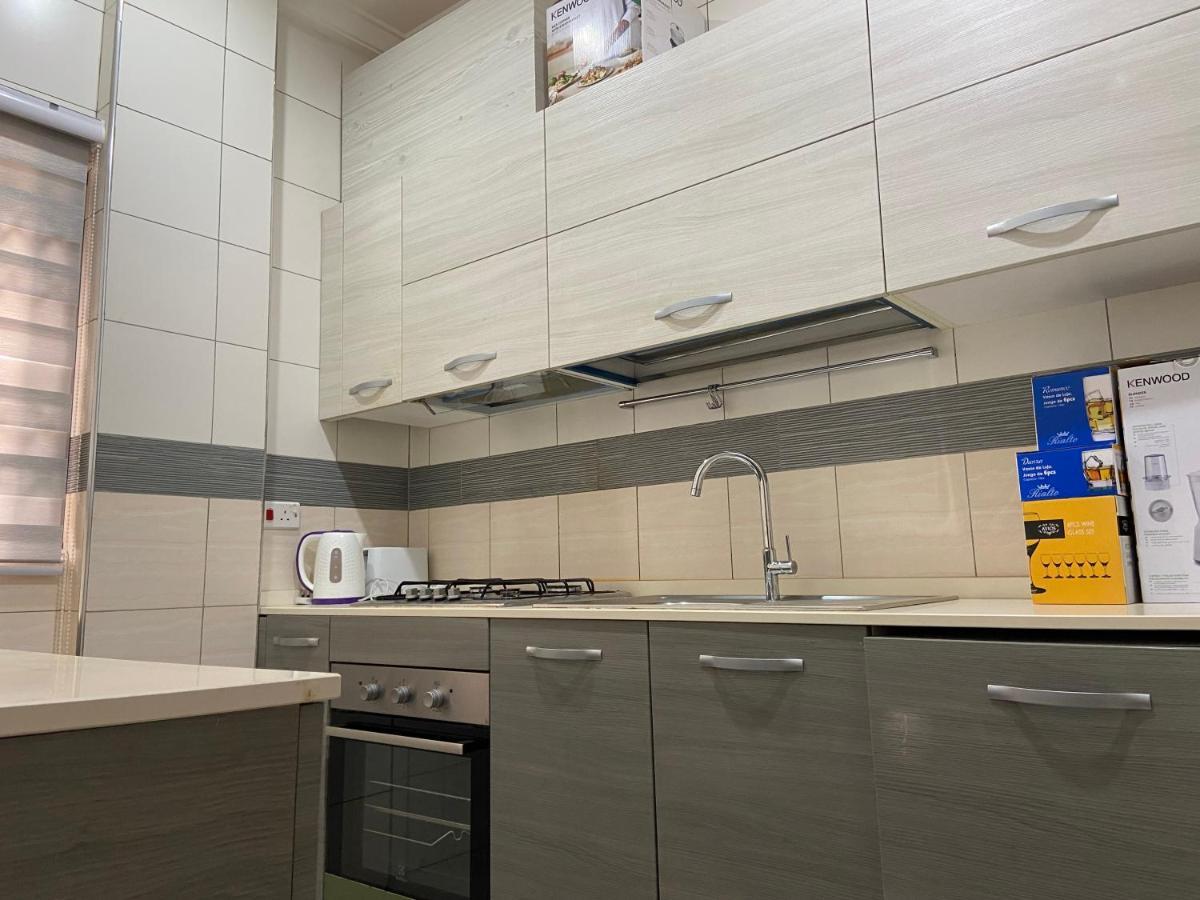 Queens View Apartment Akra Zewnętrze zdjęcie