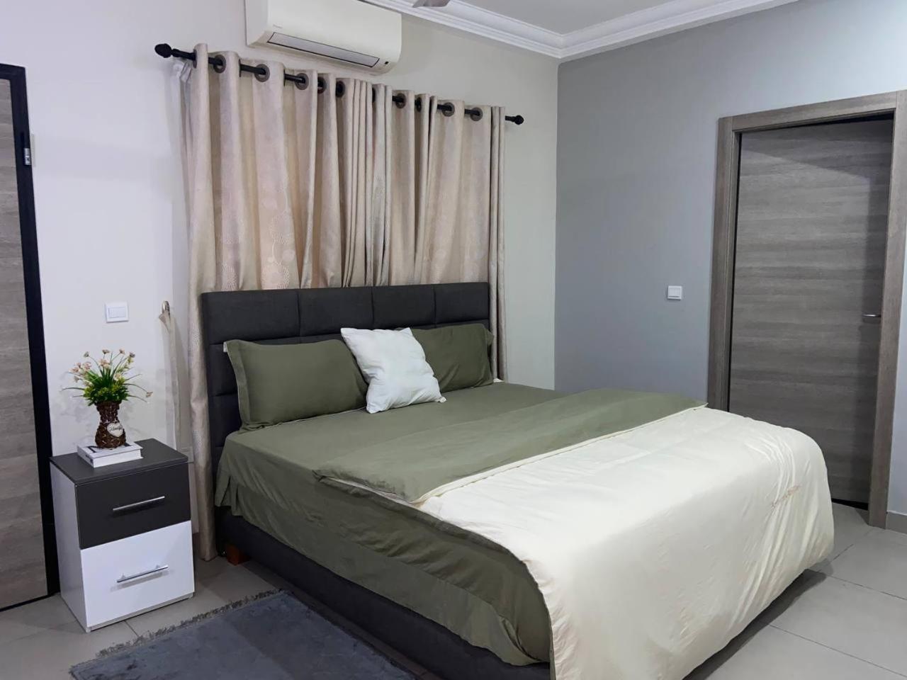 Queens View Apartment Akra Zewnętrze zdjęcie
