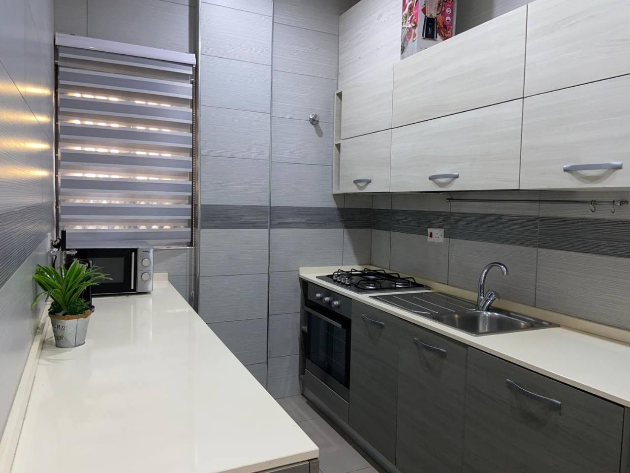 Queens View Apartment Akra Zewnętrze zdjęcie