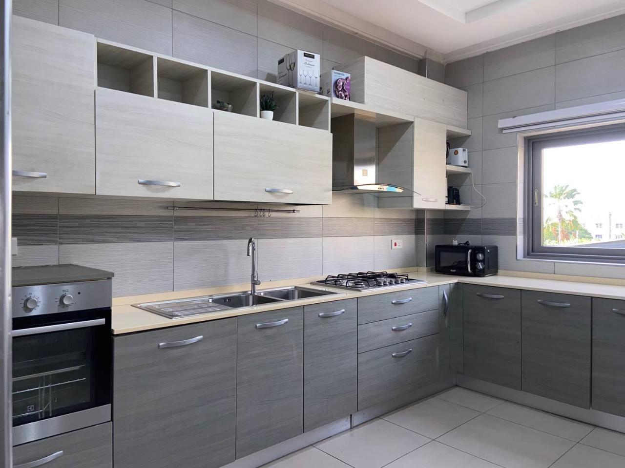 Queens View Apartment Akra Zewnętrze zdjęcie